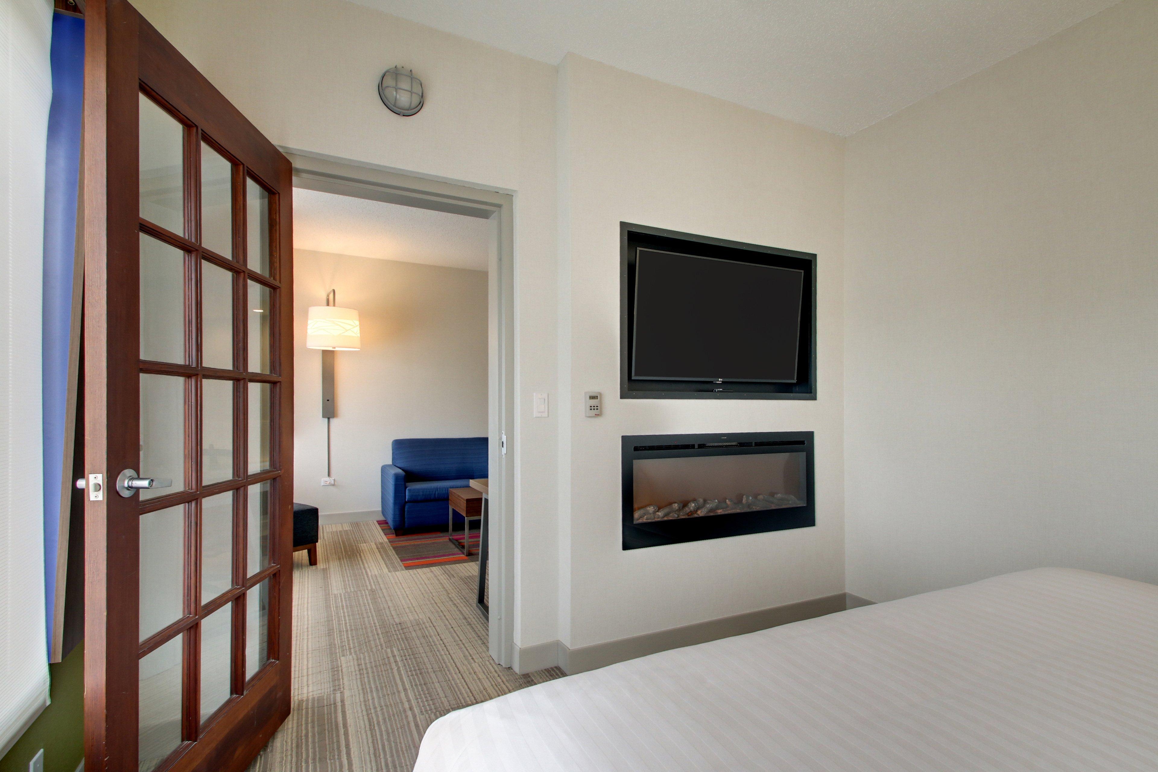 Holiday Inn Express & Suites Aurora - Naperville By Ihg Zewnętrze zdjęcie
