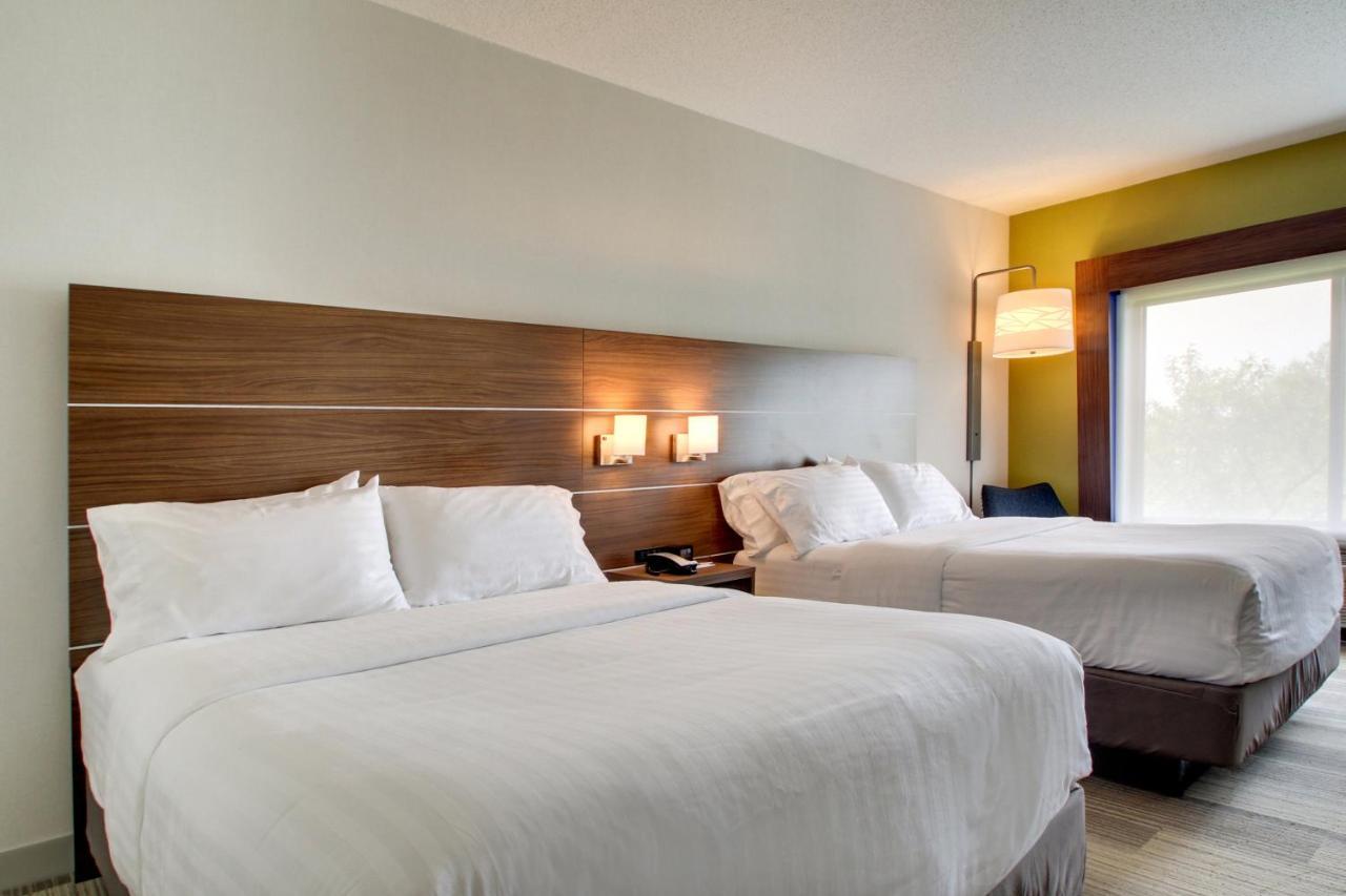 Holiday Inn Express & Suites Aurora - Naperville By Ihg Zewnętrze zdjęcie