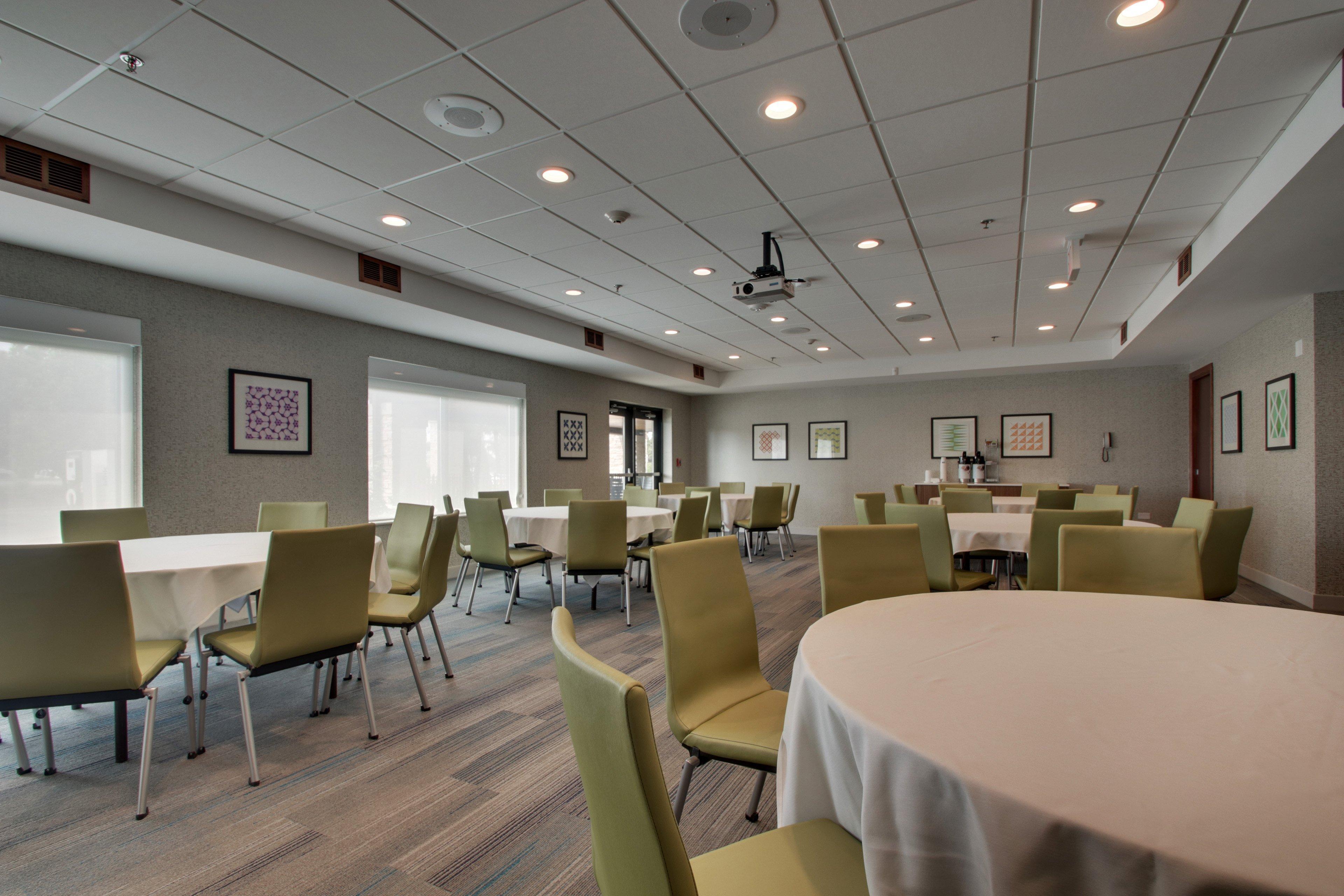 Holiday Inn Express & Suites Aurora - Naperville By Ihg Zewnętrze zdjęcie